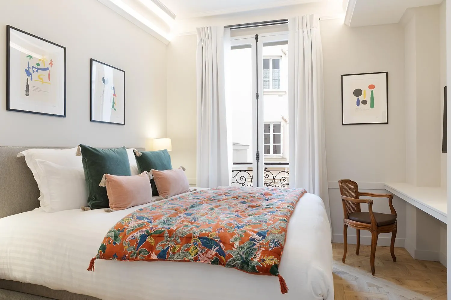 Pick A Flat'S Apartment In Saint-Germain, Bon Marche - Rue De Babylone Paris